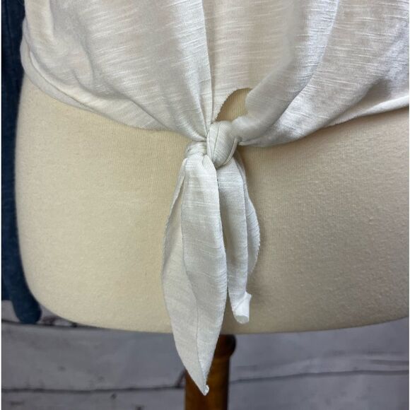 The Lounge Life Cropped Long Sleeve Tee - Picture 4 of 12